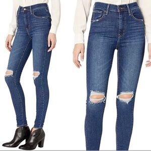 LEVI 535 Super Skinny Jeans